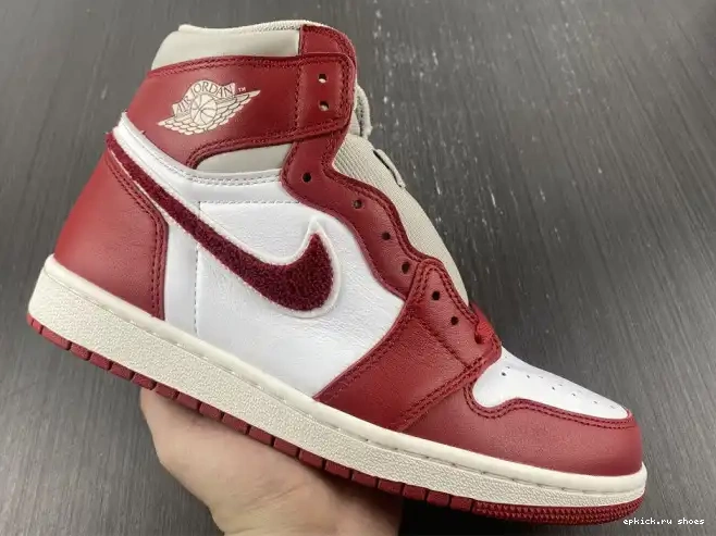 Cheap (W) Chenille OG 1 Newstalgia DJ4891-061 High Jordan 0419